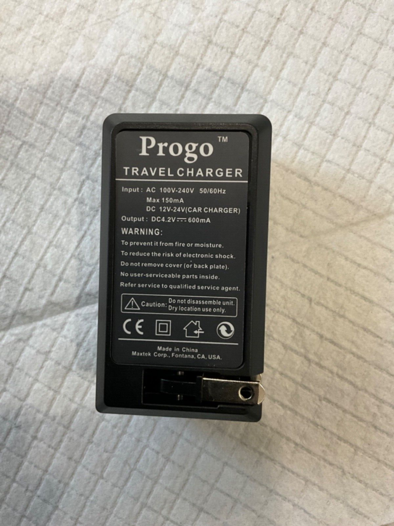 Progo Rapid Travel Charger 110-240V Open Box - Image 2