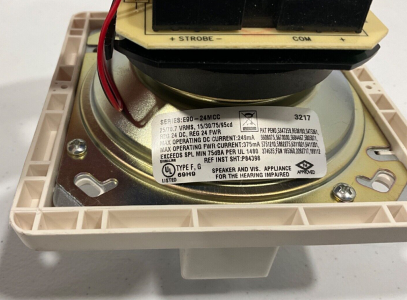 Wheelock E90-24MCC Fire Alarm Speaker/Strobe Ceiling Used Without Box - Image 3