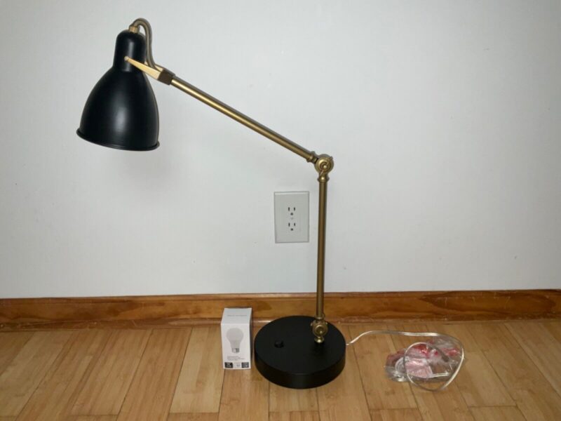 Rivet Modern Table Desk Lamp Brass Finish & USB Charge Port with LED Bulb. NEW!!