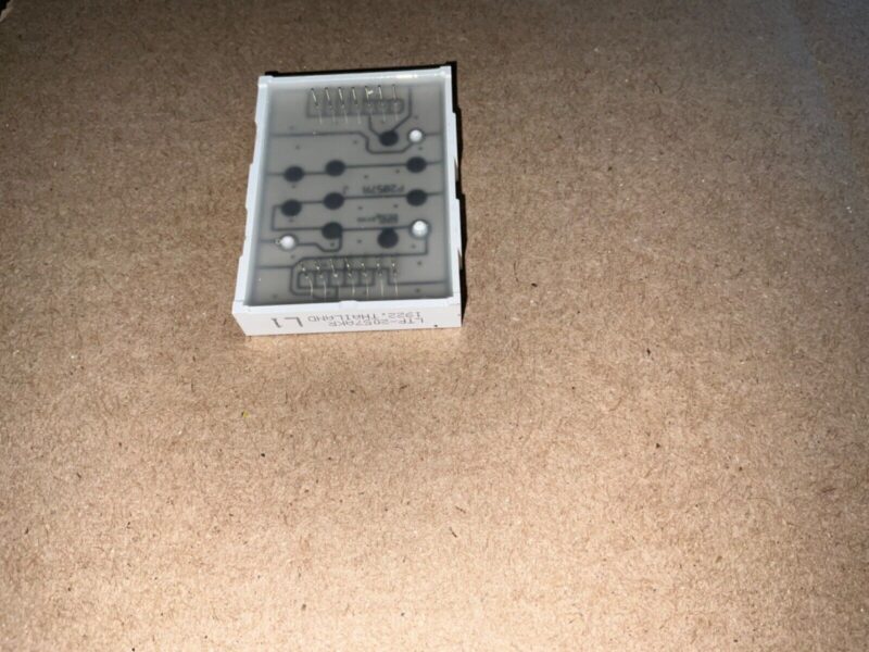 LITEON LTP-2057AKR LED DOT MATRIX DISPLAY - Image 2