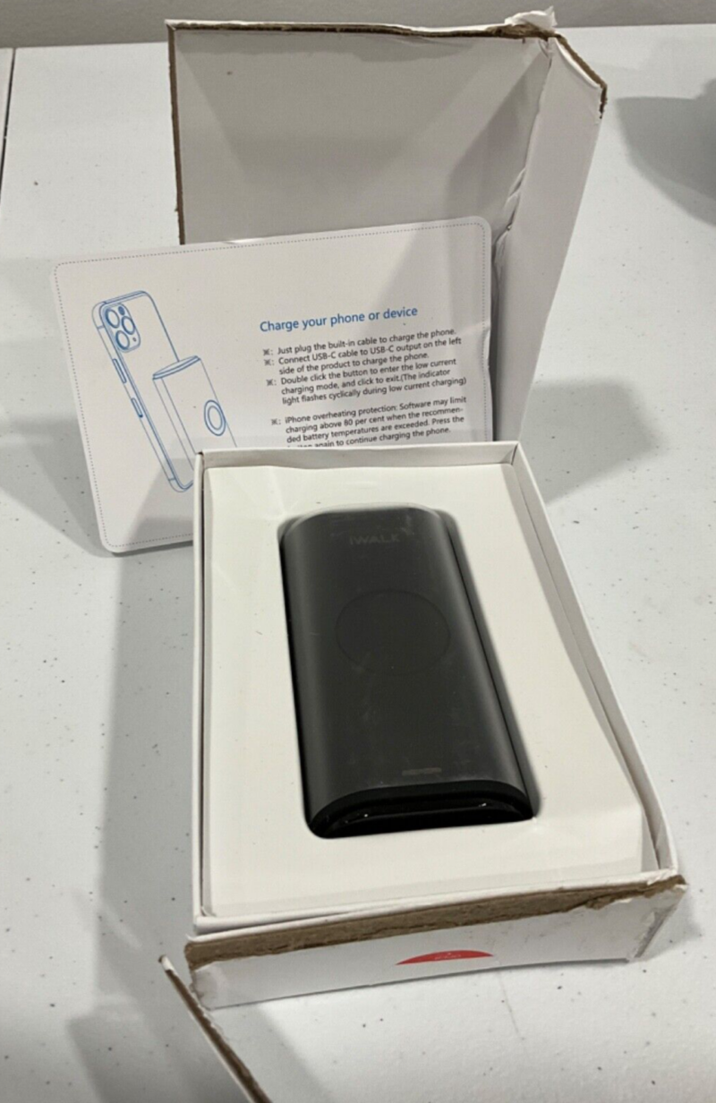 iWalk Portable Charger for Apple Watch and iPhones Damaged Box - Image 2
